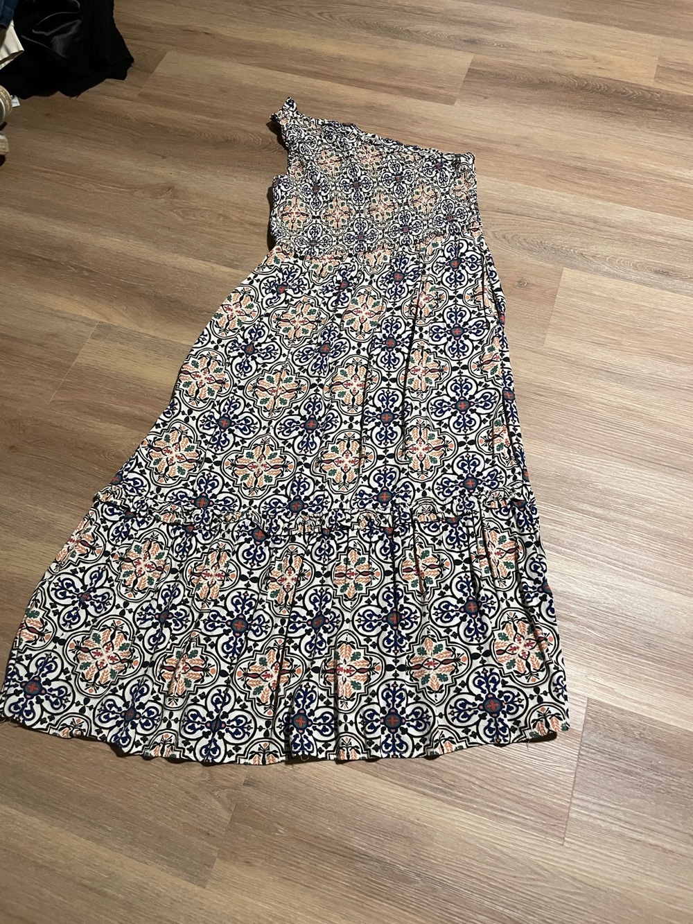 Knox Rose Navy and Cream Printed One Shoulder Maxi Dress